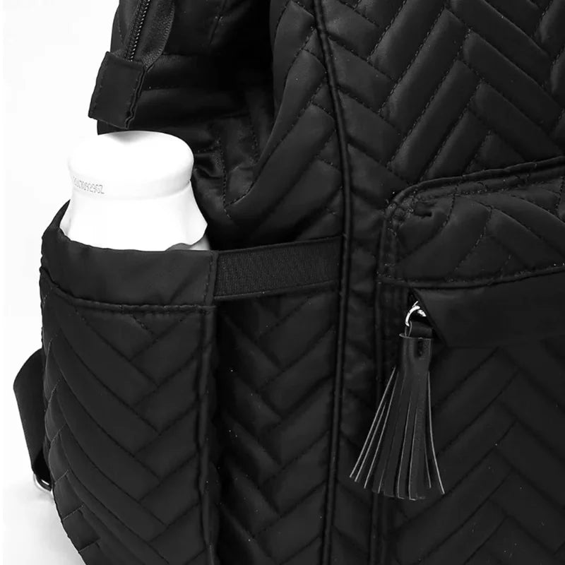 Sac à dos à langer 5 pièces — Élégant grande capacité allaitement – Maison Lunö (photo 8)