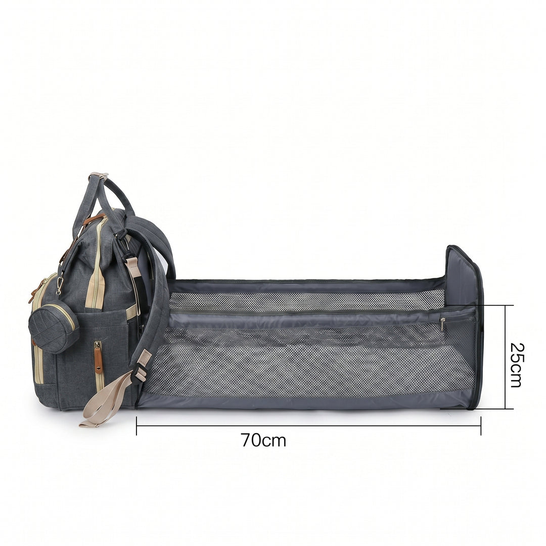 Sac à langer convertible déployé en lit nomade pour bébé