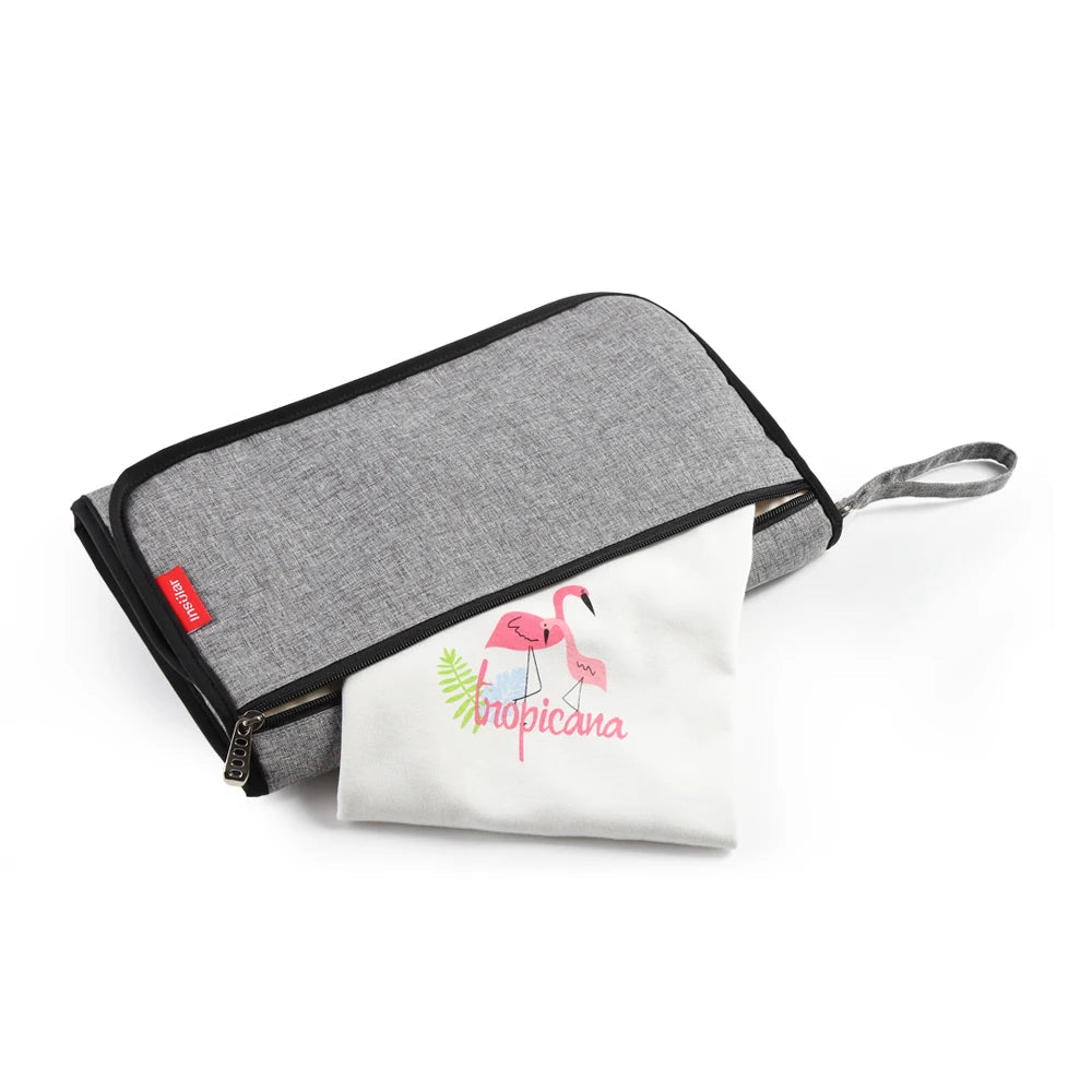 Matelas à langer nomade pliable 2-en-1 – vue 2