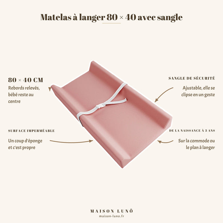 Matelas à langer 80 × 40 cm avec sangle de sécurité Maison Lunö, coloris rose — rebords relevés et surface imperméable