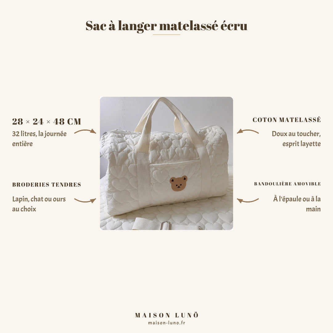 Sac à langer matelassé écru Maison Lunö — 28 × 24 × 48 cm, 32 litres, broderies lapin, chat ou ours et bandoulière amovible